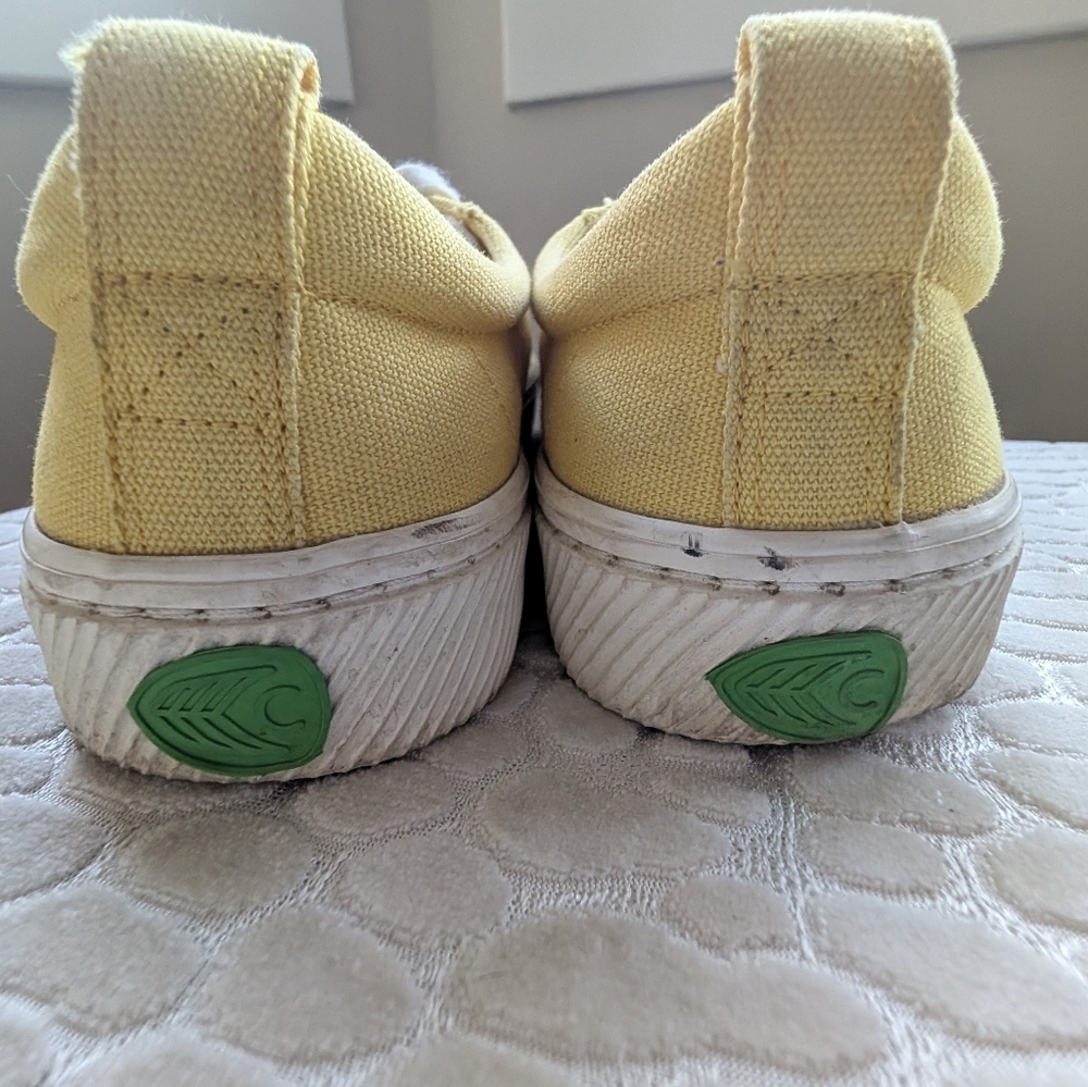 Cariuma OCA Low Platform Sneaker Yellow Canvas White Women's Shoe Size 8 - Picture 10 of 11